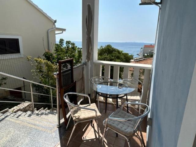 Oasis Blue Apartment Primosten Exterior photo